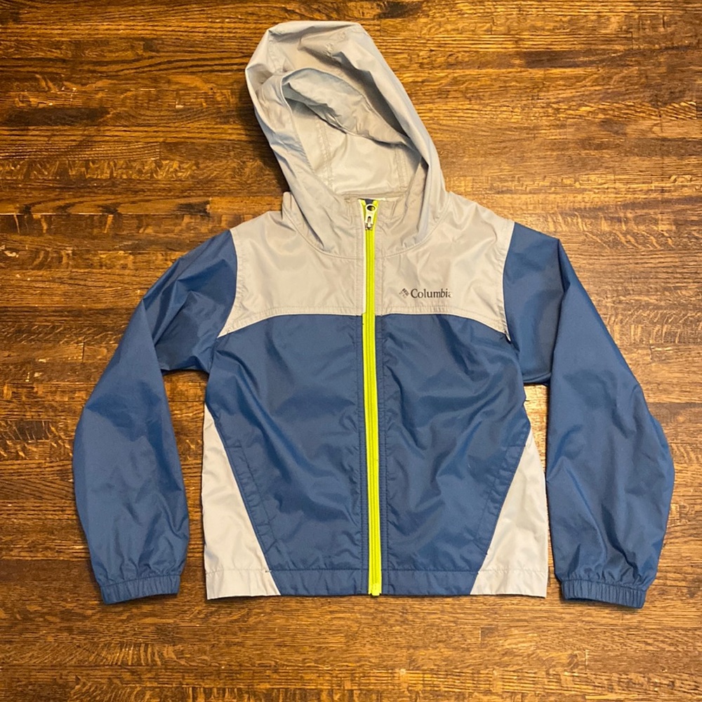Columbia rain coat